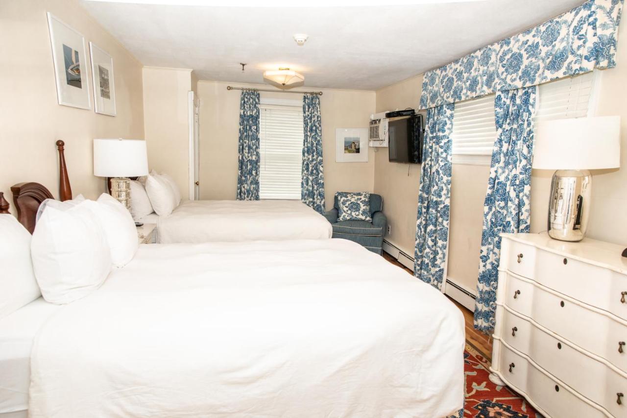 Inn Three Village
