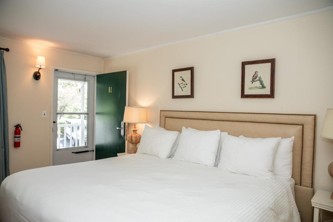 Inn Three Village Stony Brook